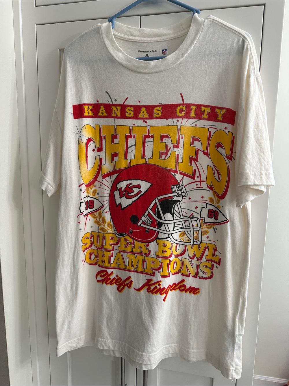 Abercrombie Kansas City Chiefs Super Bowl Champions LT relaxed fit T-shirt